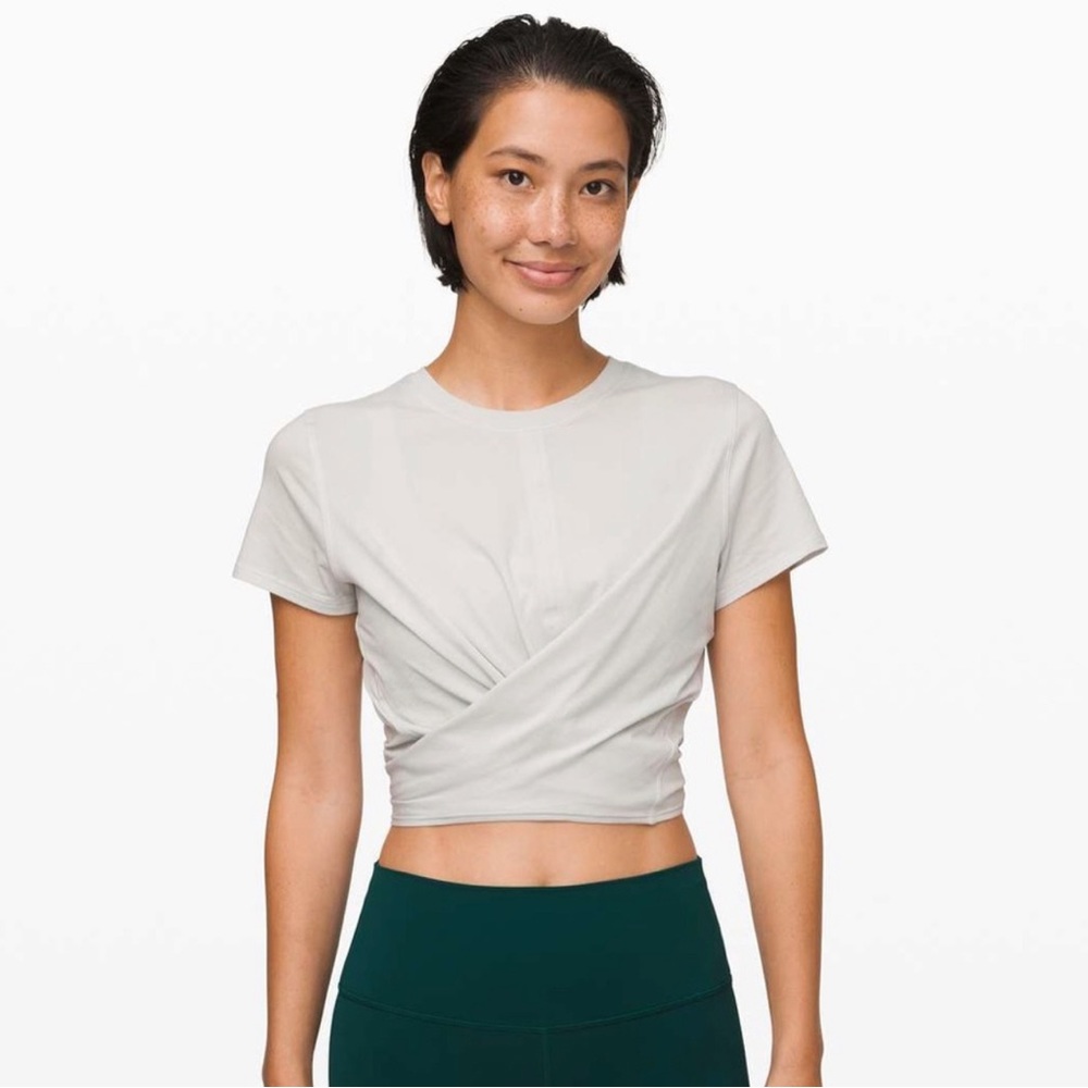 Time to restore top Lululemon